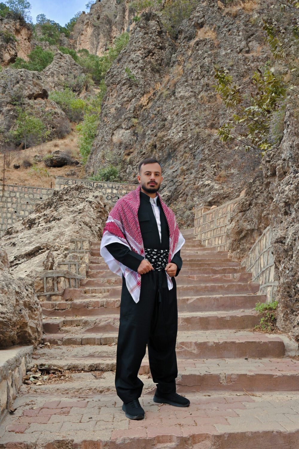 Delal - Şal u Şapik reş