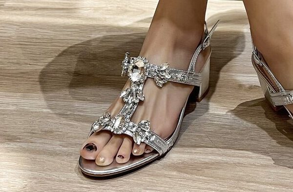 Elegante Sandalen silber – Bild 4